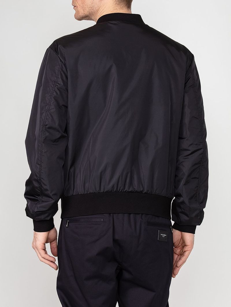 G9OW1TFUMQGN0000-3-spate-dar-te-rog-crop-mai-sub-tagul-de-la-pantaloni