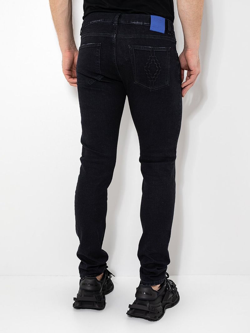 CMYA028F21DEN0011010-3
