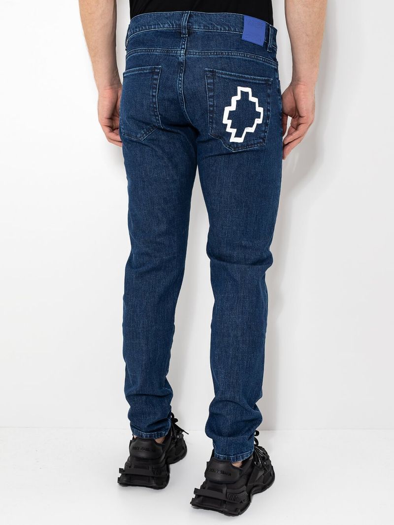 CMYA028F21DEN0044901-3
