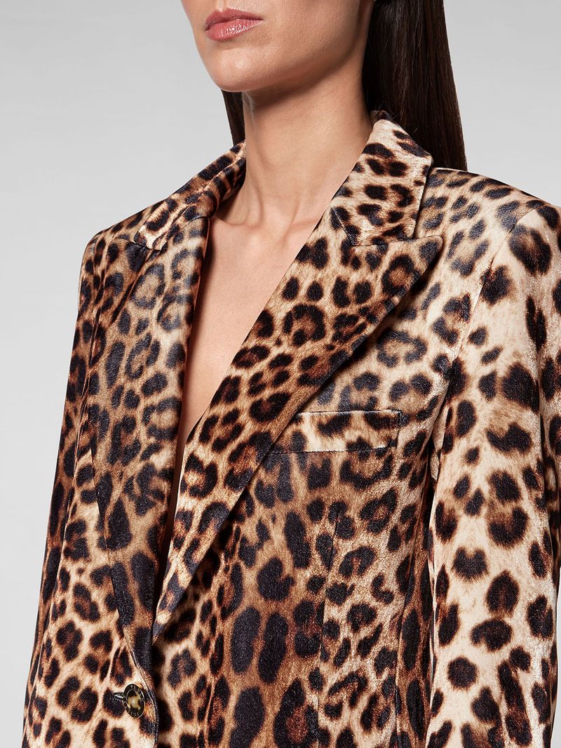 FABCWRB1101PTE003N17_4