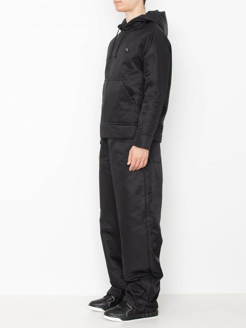 1V0RBJ057TV0NO-2-scaled