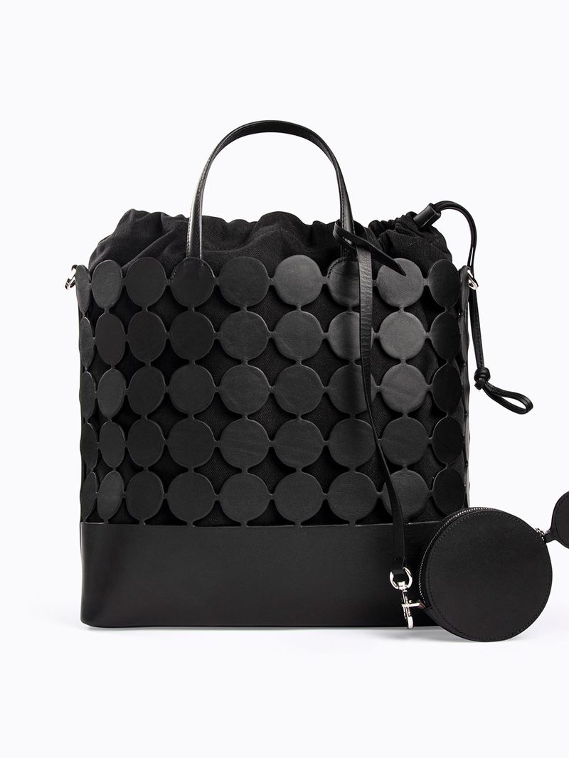 VV06BLACK-4