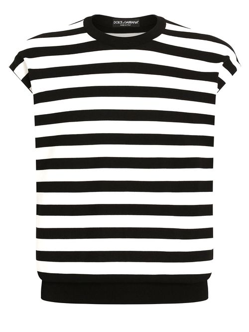 Tricou în dungi