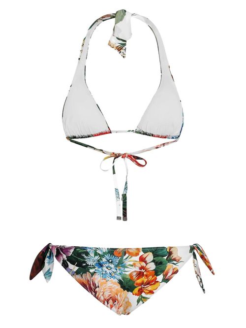 Costum de plajă