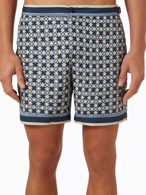 Pantaloni de plajă