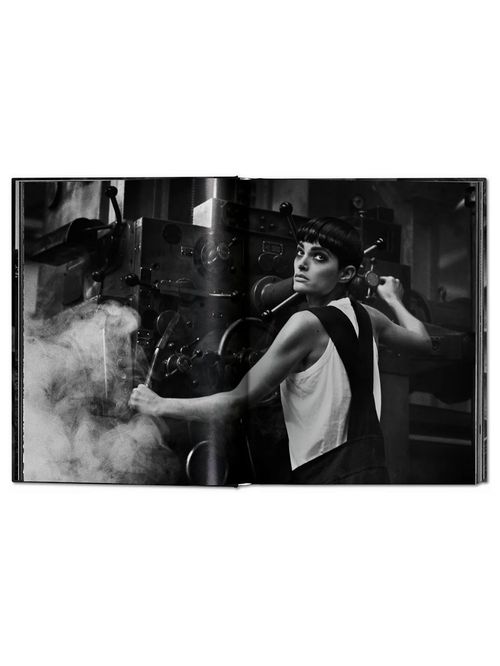 Carte PETER LINDBERGH. UNTOLD STORIES XL