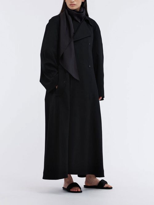 Trenci cu eșarfă aplicată