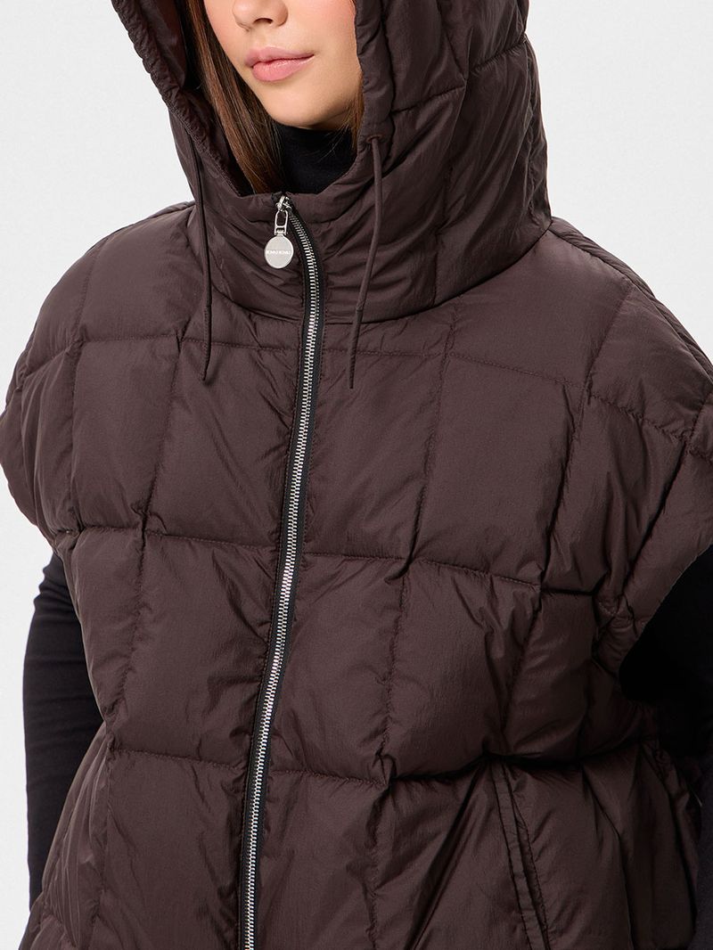 COZY-ARCO-VEST-MICRO-BROWN-4