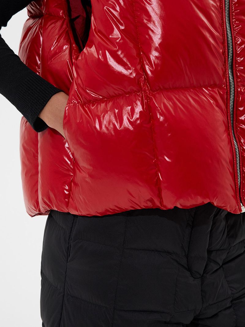 ZIP-PUFFER-VEST-SILKY-RED-4