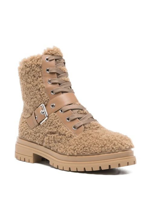 Bocanci bej îmblăniți