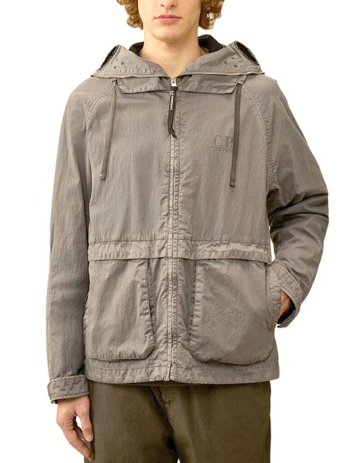 Jachetă impermeabilă cu buzunare