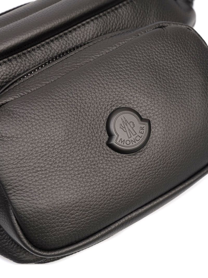 L109A5M00005M8313999-3