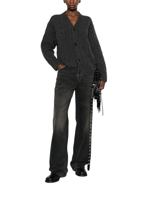 Salopetă neagră denim cu pulover