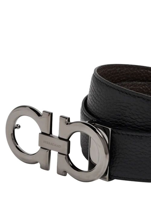 Curea neagră cu logo